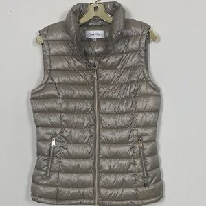 Calvin Klein Shimmering Gray Puffer Vest